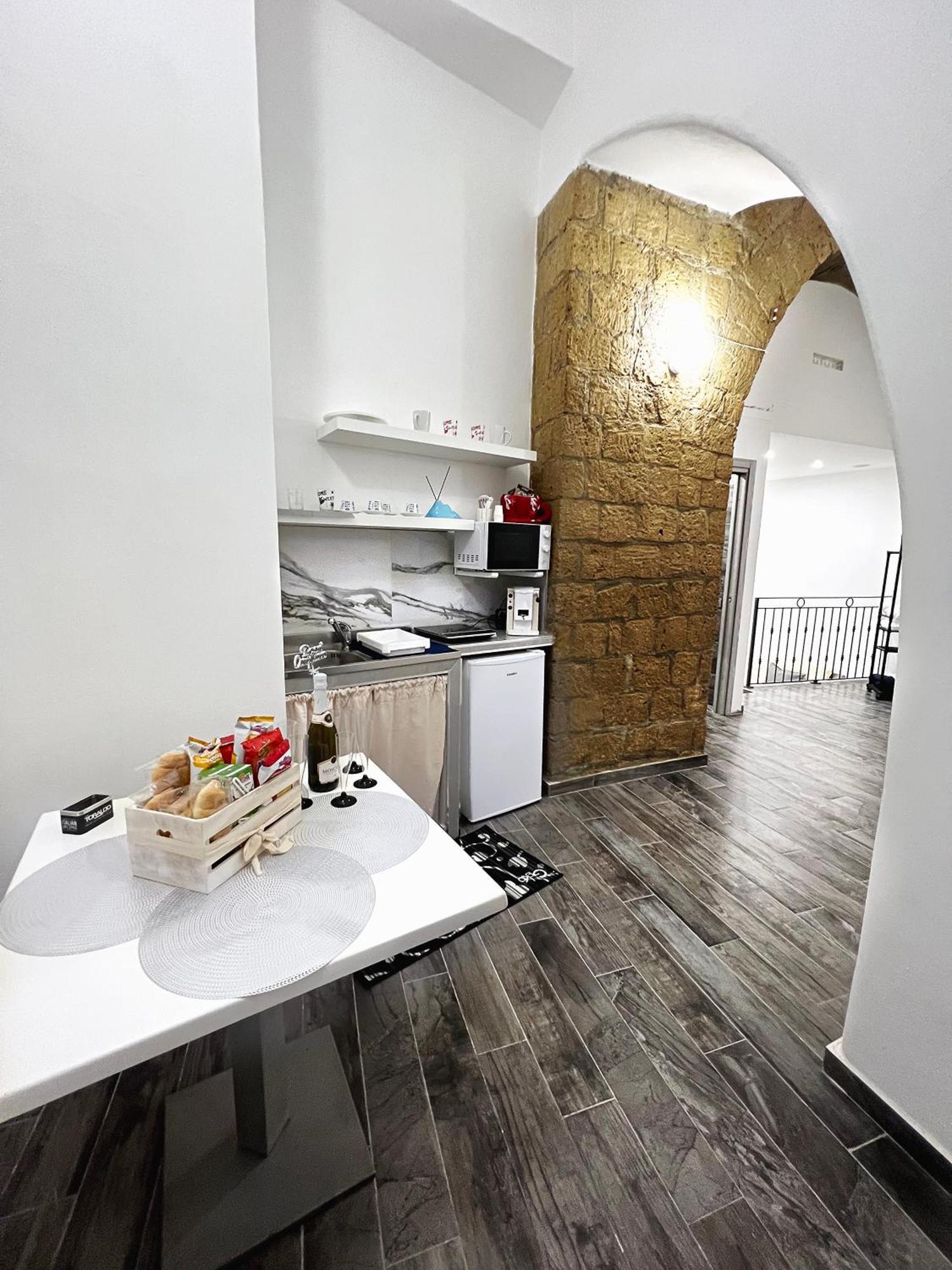 Arco Dei Borboni Bed & Breakfast Napoli Ngoại thất bức ảnh